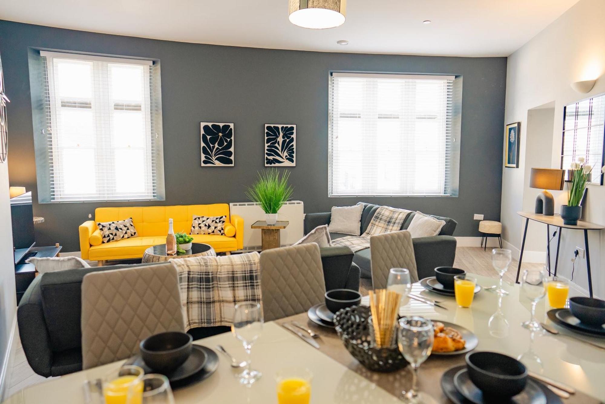 Apartment Spacious & Modern 3-bed & High Ceiling *